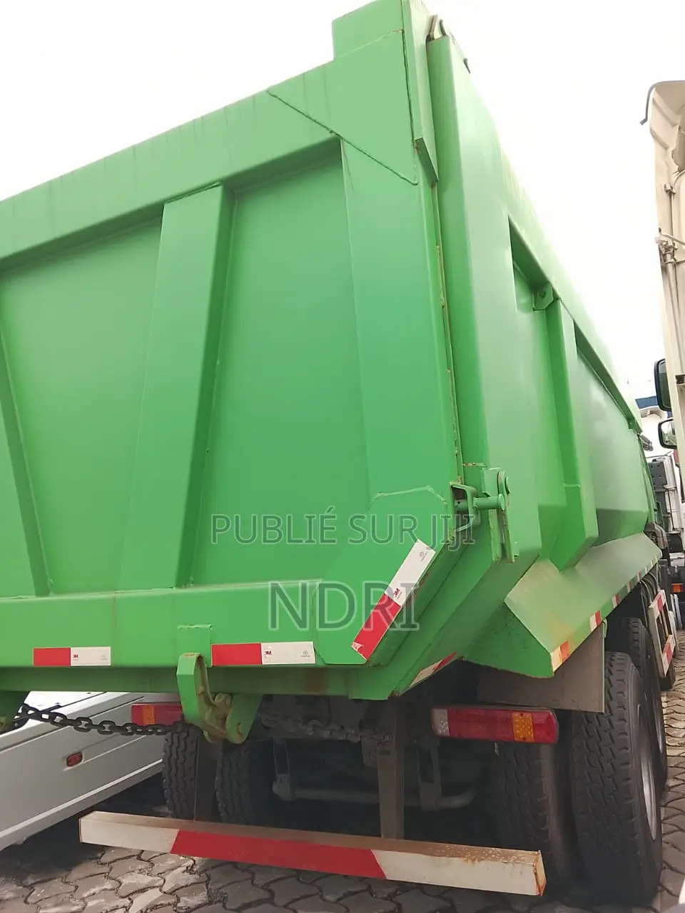 Camion Benne 35-40t À Vendre
