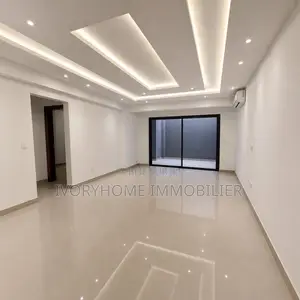 3chbre Appartement-terrasse dans Cocody à Louer