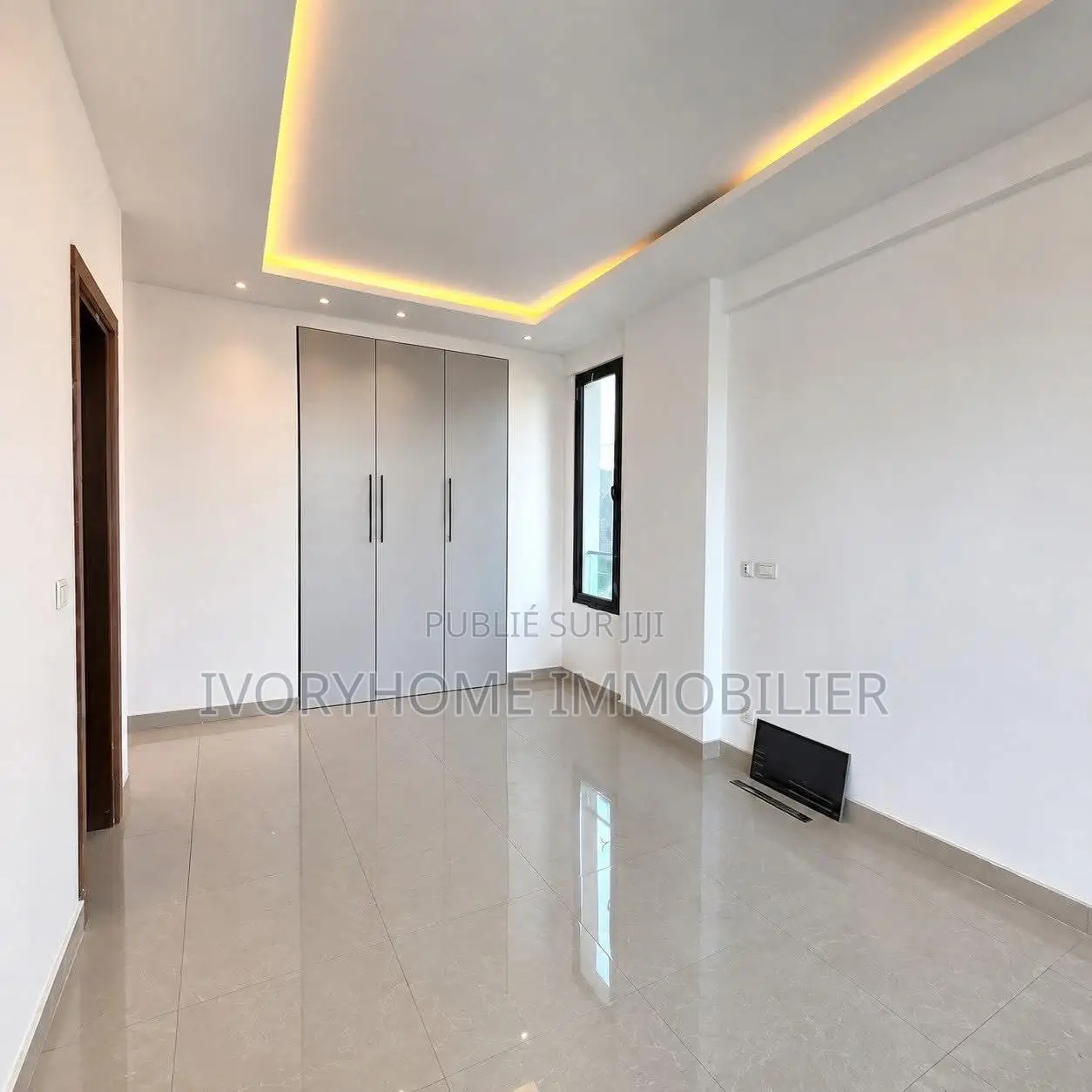 3chbre Appartement-terrasse dans Cocody à Louer