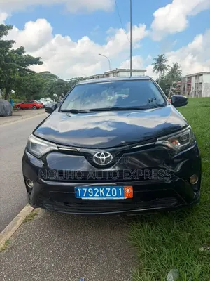 Toyota RAV4 2015 Noir