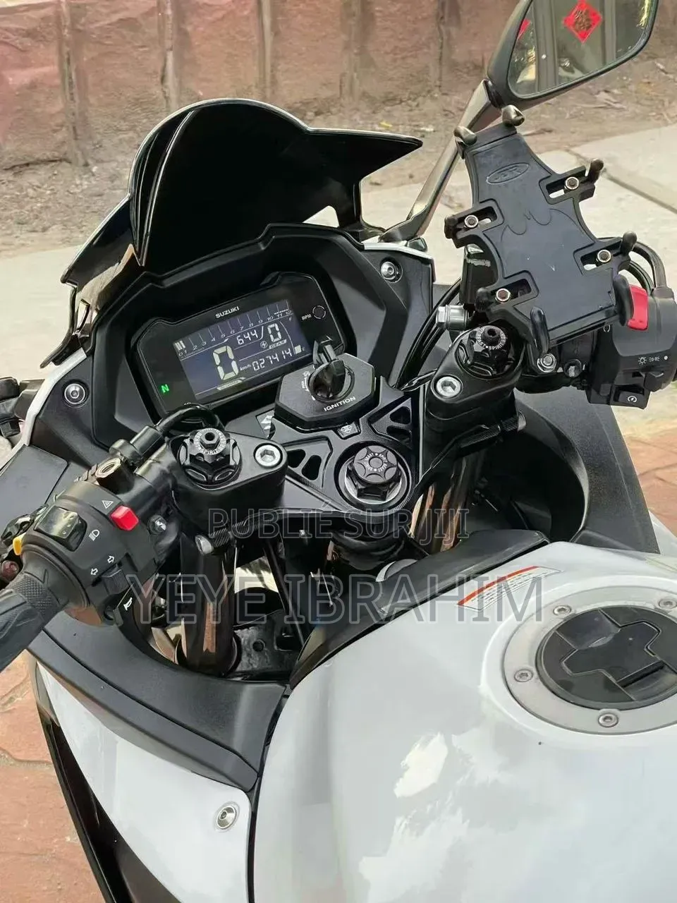 Suzuki GSX-R150 2024 Blanc