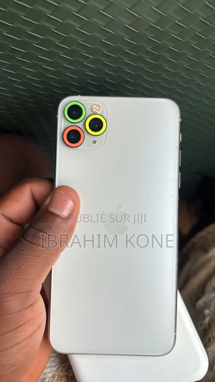 Nouveau Apple iPhone 11 Pro Max 64 GB Argenté