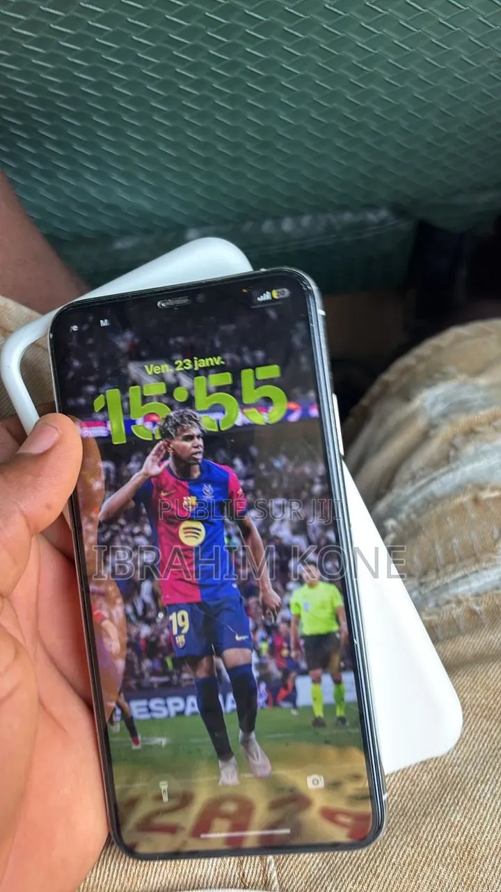 Nouveau Apple iPhone 11 Pro Max 64 GB Argenté