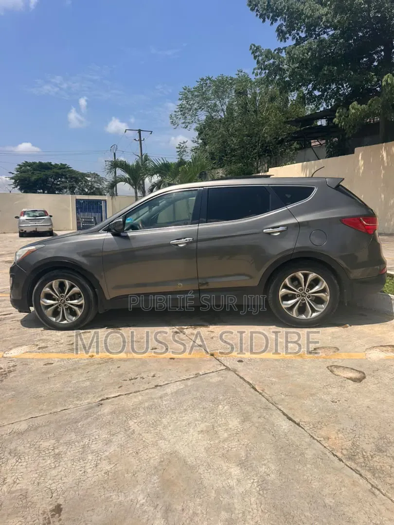 Hyundai Santa Fe 2015 Gris