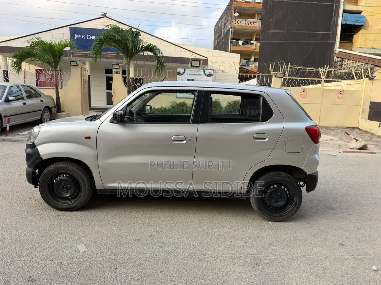 Suzuki S-Presso 2024 Gris