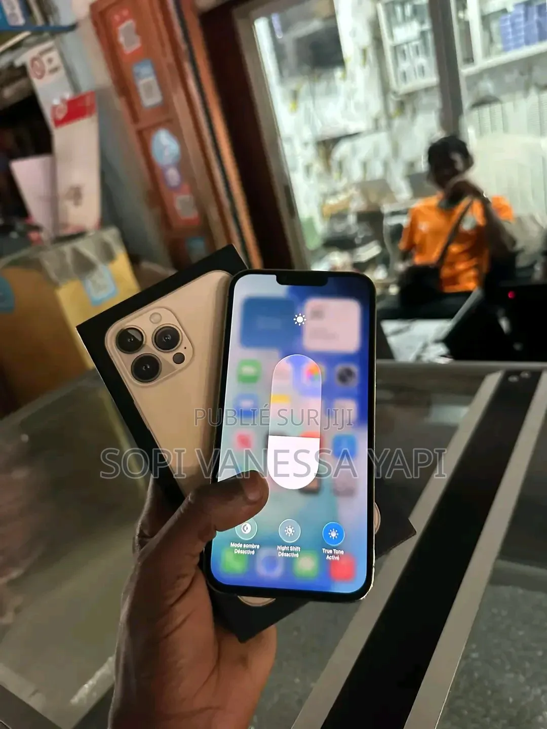 Nouveau Apple iPhone 13 Pro Max 512 GB Bronze