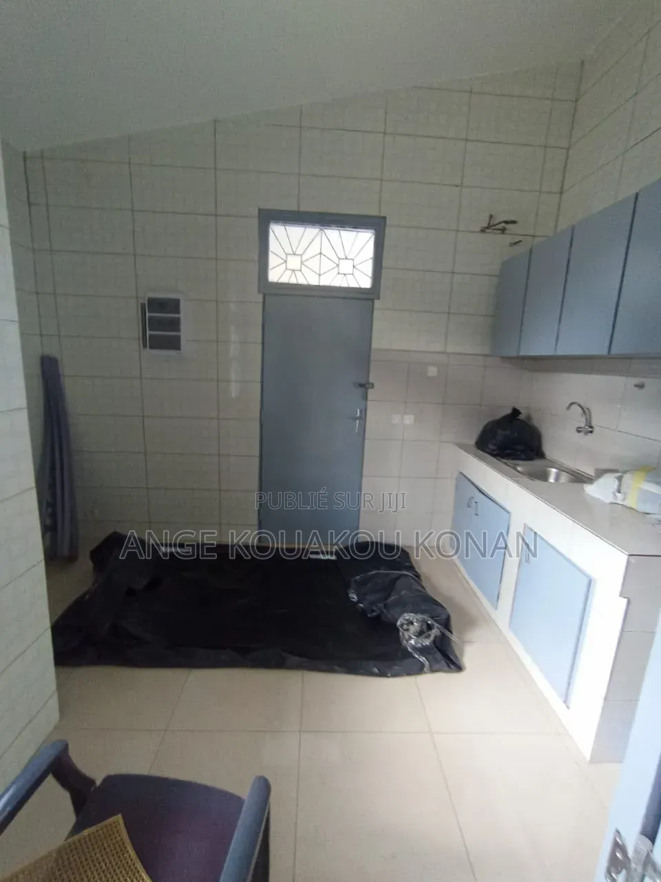 5chbre Duplex dans Ange Immobilier, Cocody à Louer