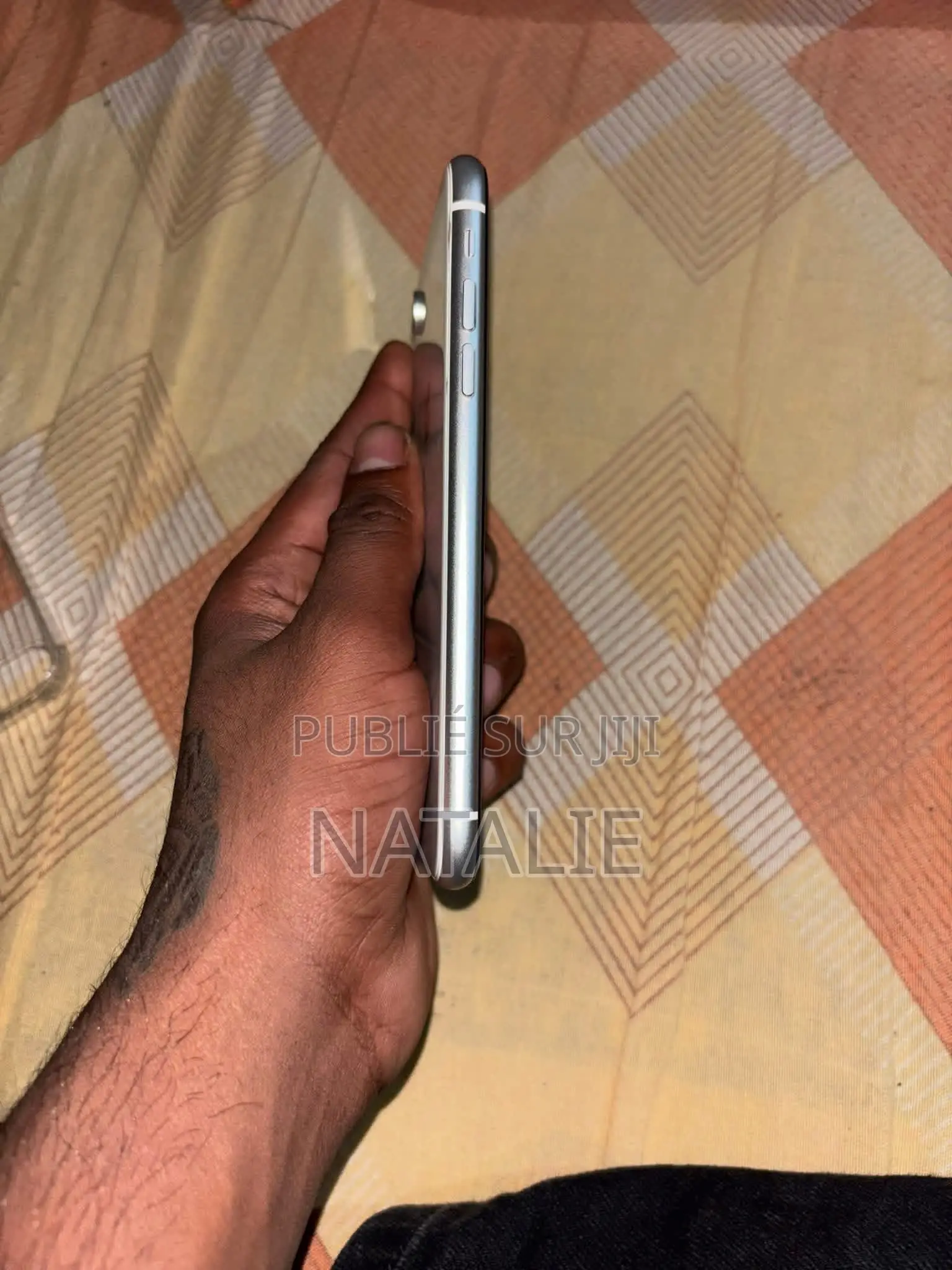 Nouveau Apple iPhone XR 128 GB Blanc