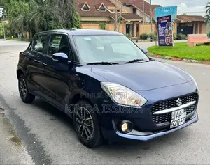 Suzuki Swift 2024 Bleu