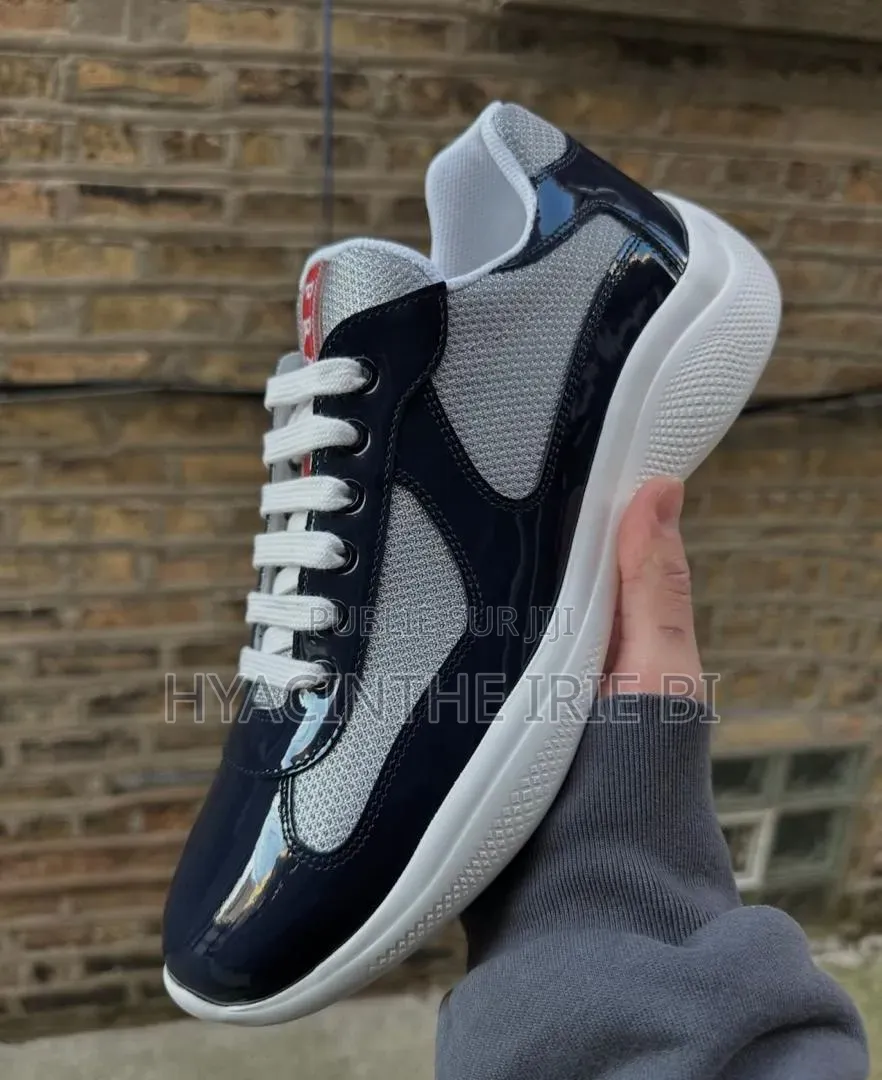 Prada Sneakers Original Authentique Qualite Irréprochable P40-45