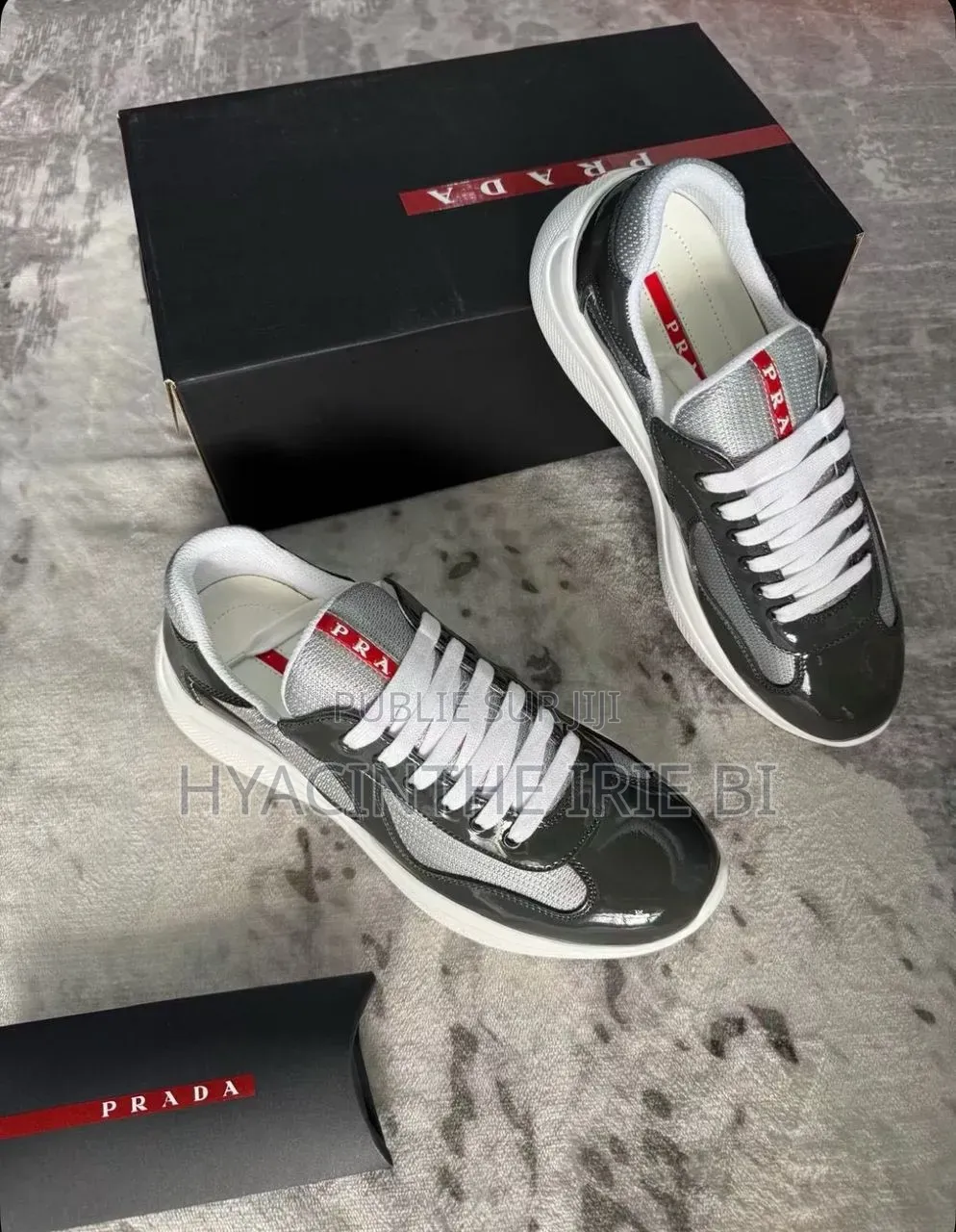 Prada Sneakers Original Authentique Qualite Irréprochable P40-45