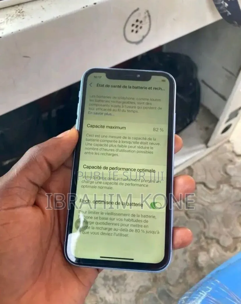 Nouveau Apple iPhone XR 64 GB Argenté