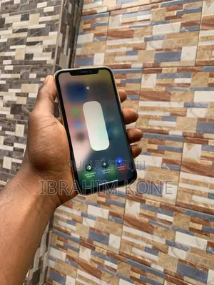 Nouveau Apple iPhone XR 64 GB Argenté