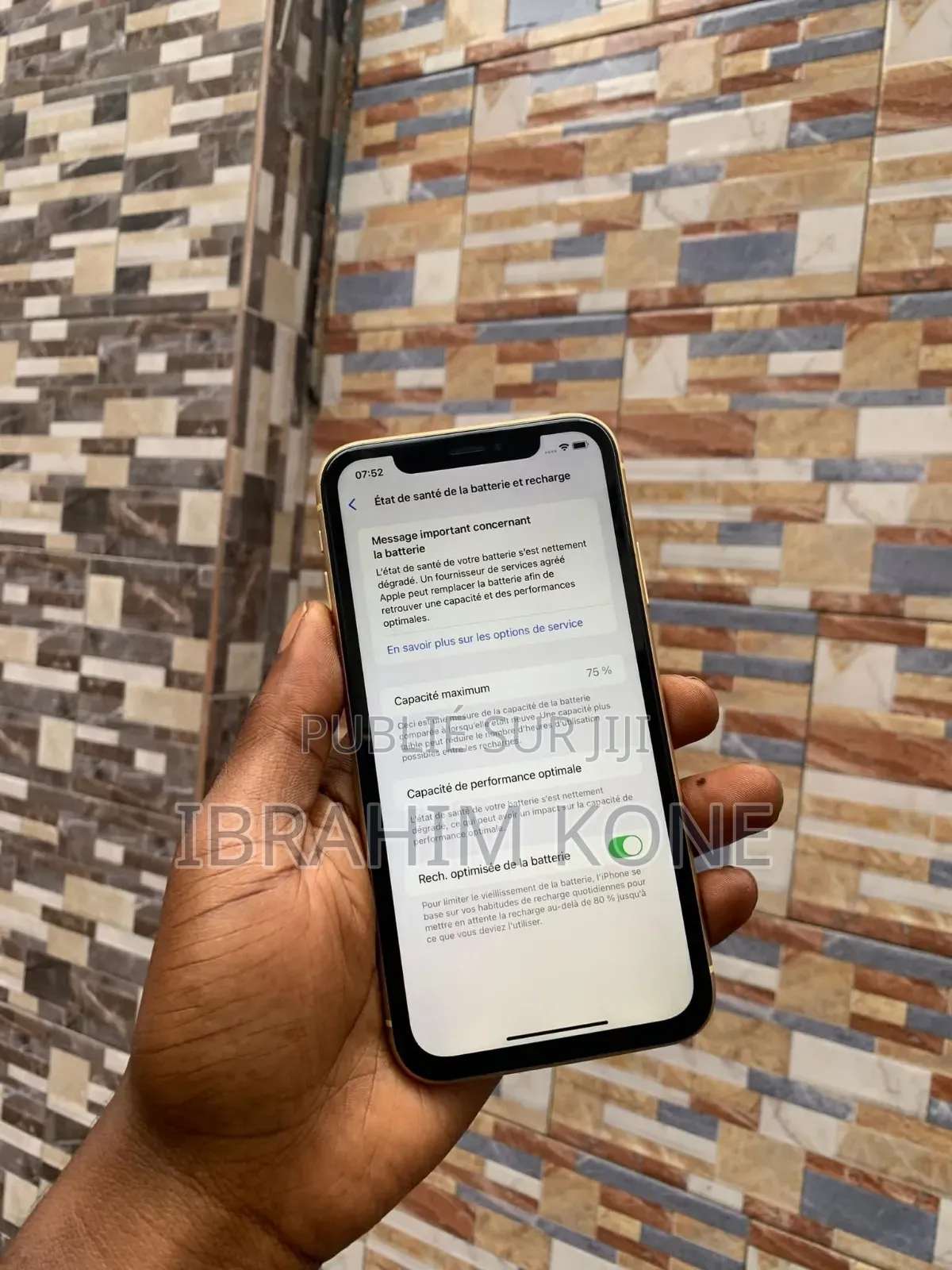 Nouveau Apple iPhone XR 64 GB Argenté