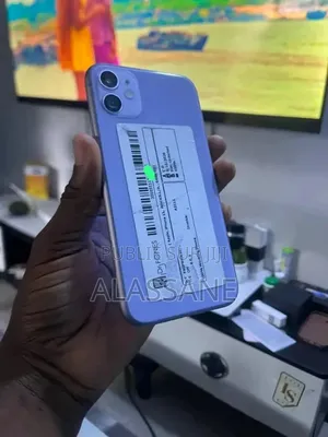 Nouveau Apple iPhone 11 128 GB Noir