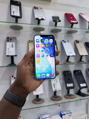 Nouveau Apple iPhone 13 256 GB Rose