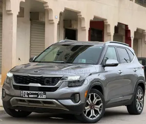Kia Seltos 2022 Gris