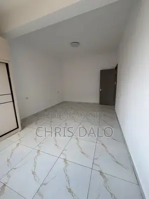 3chbre Appartement dans Christ Immobilier, Cocody à Louer