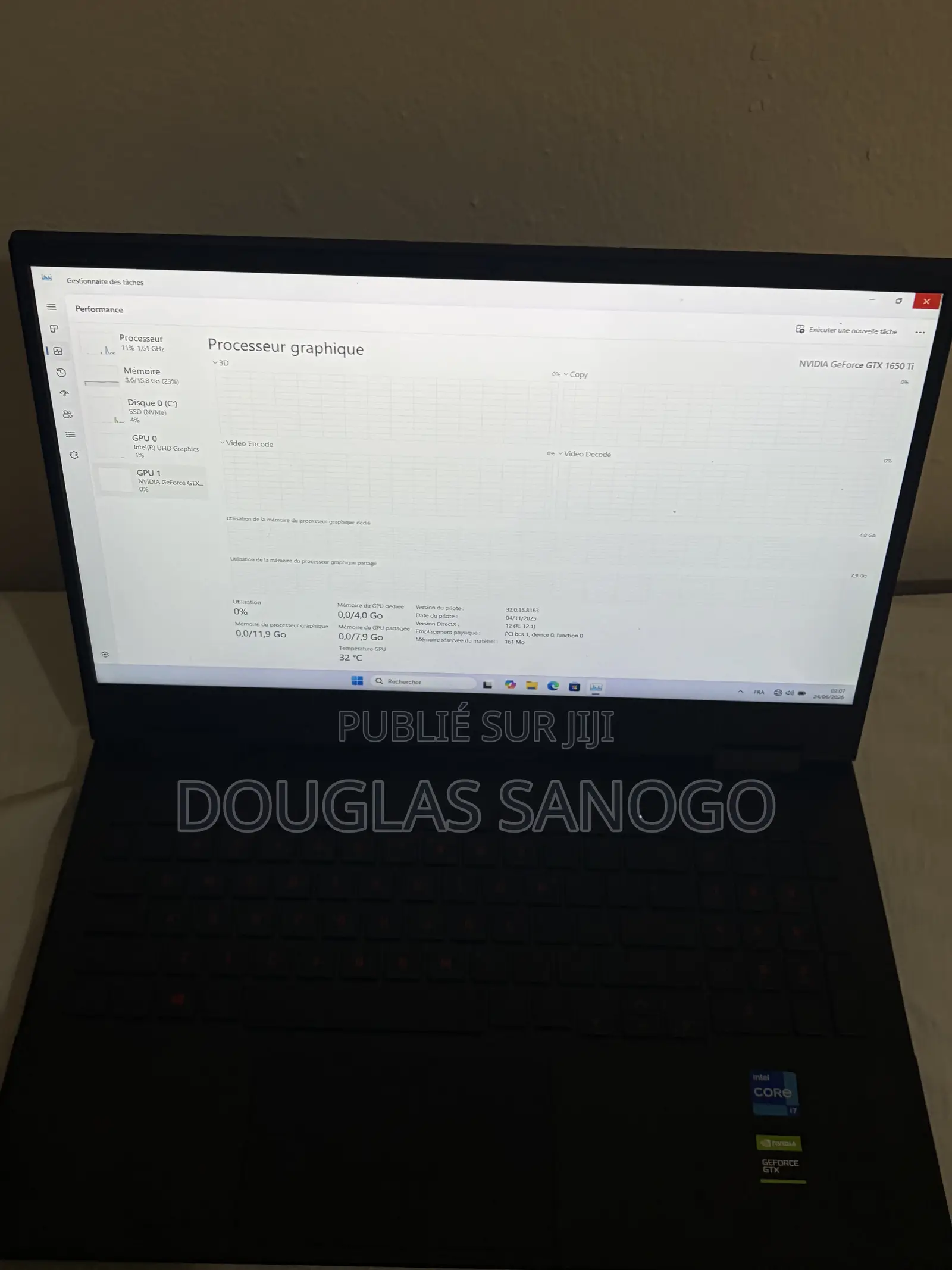 Nouveau Ordinateur portable HP Omen 15 16GB Intel Core i7 SSD 512GB