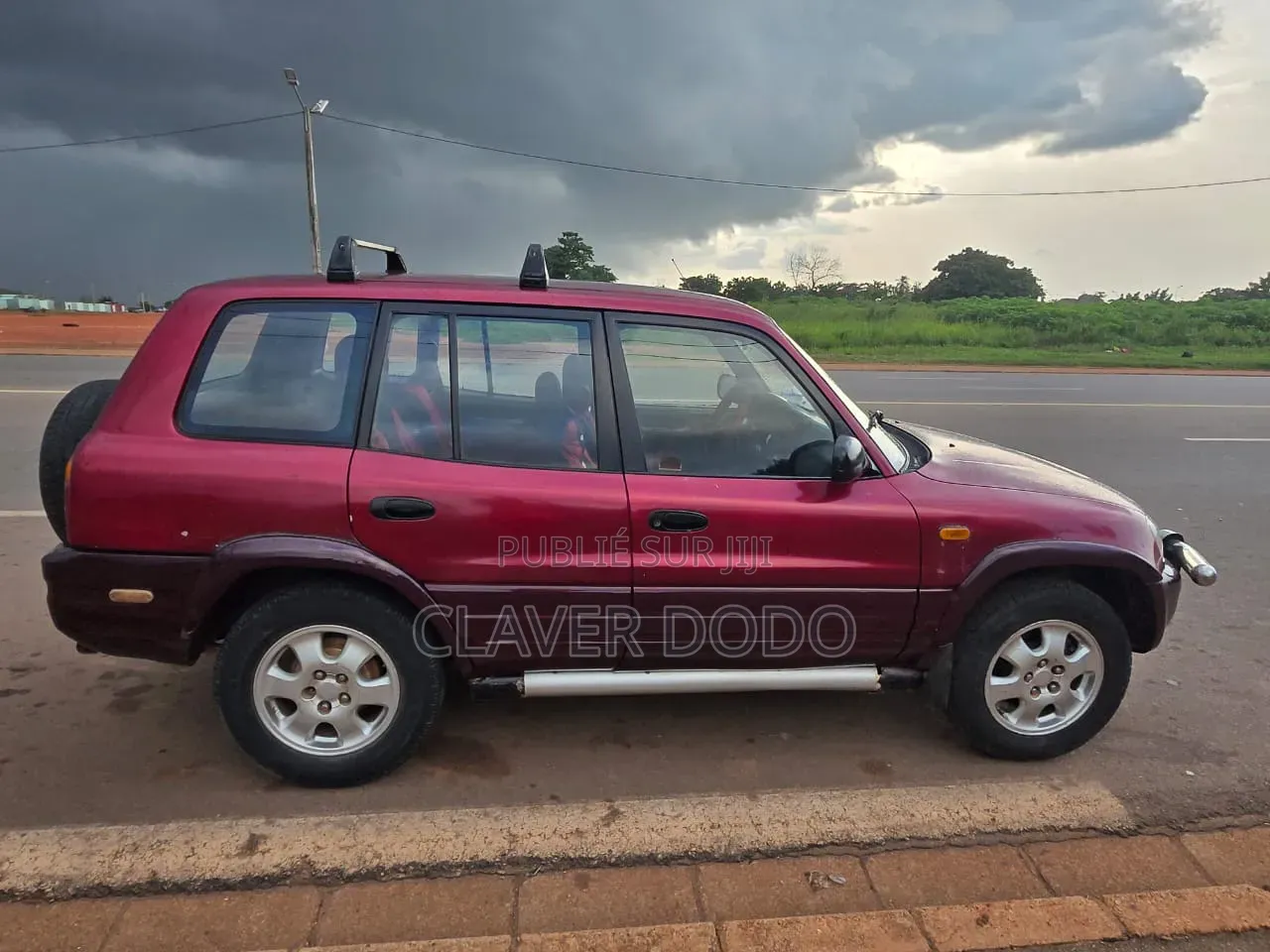 Toyota RAV4 1996 Rouge
