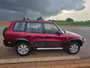 Toyota RAV4 1996 Rouge