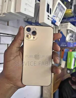 Nouveau Apple iPhone 11 Pro Max 256 GB Gris