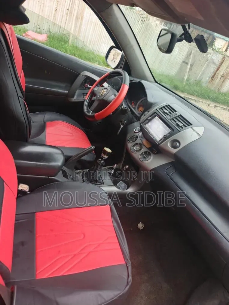 Toyota RAV4 2009 Noir
