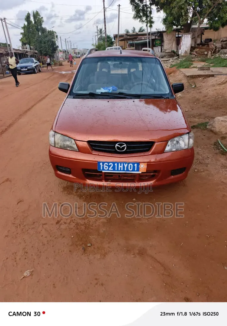 Mazda Premacy 2006 Orange