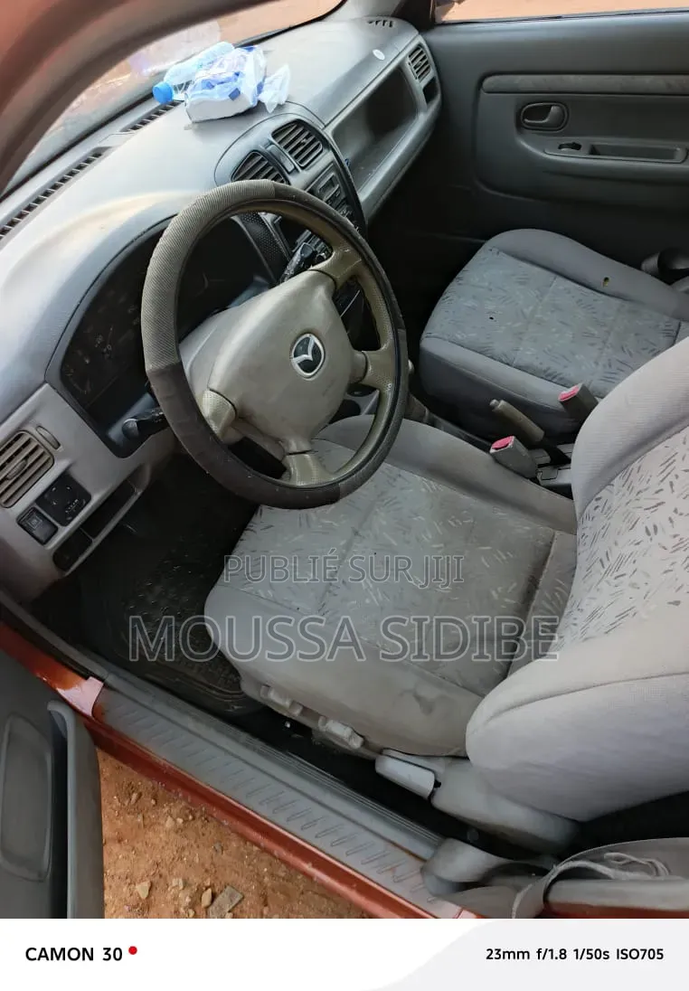 Mazda Premacy 2006 Orange