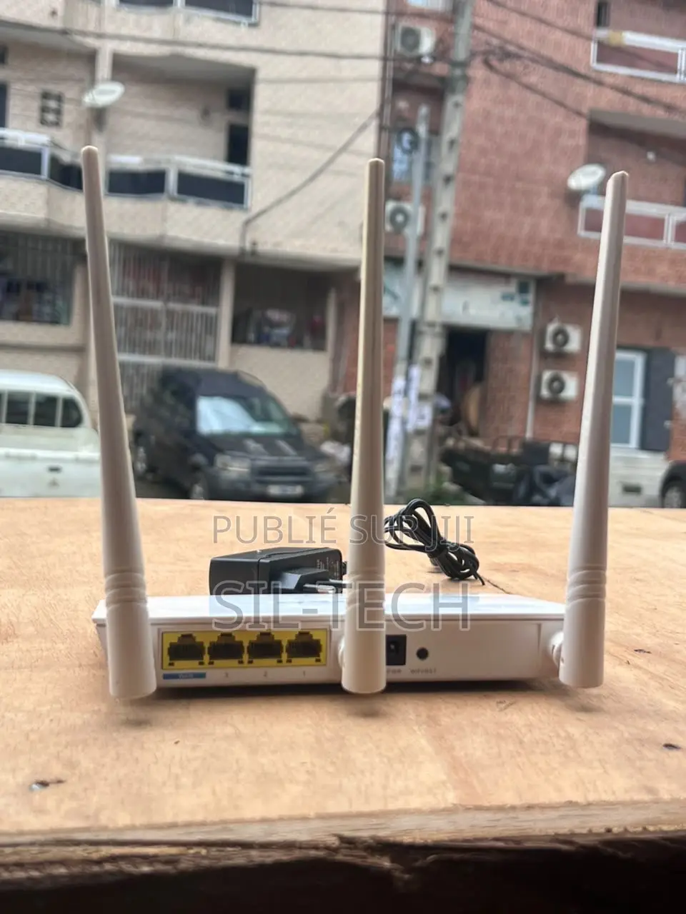 Routeur Wifi Tenda F3