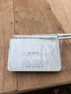 Routeur Wifi Tenda F3