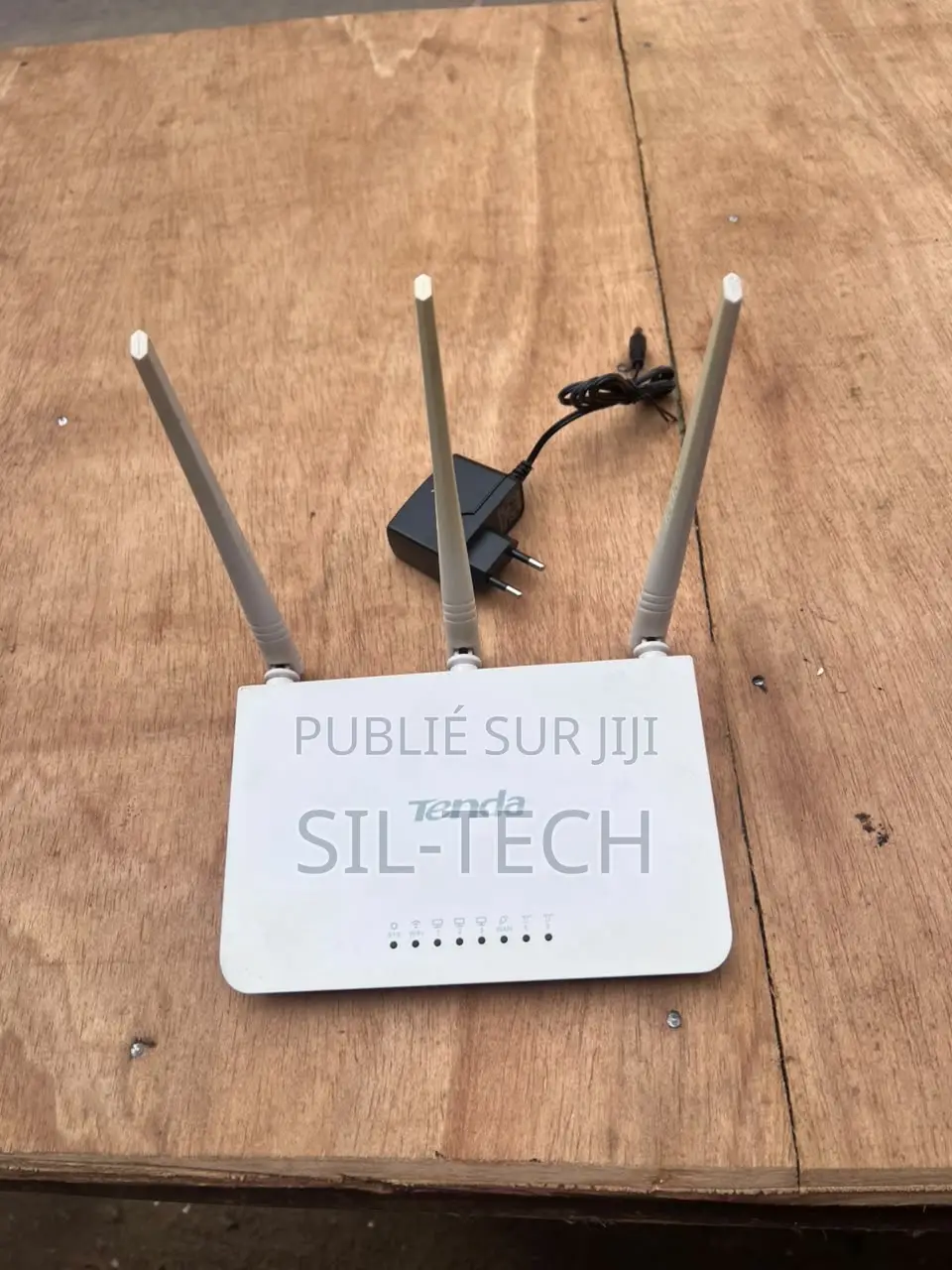 Routeur Wifi Tenda F3