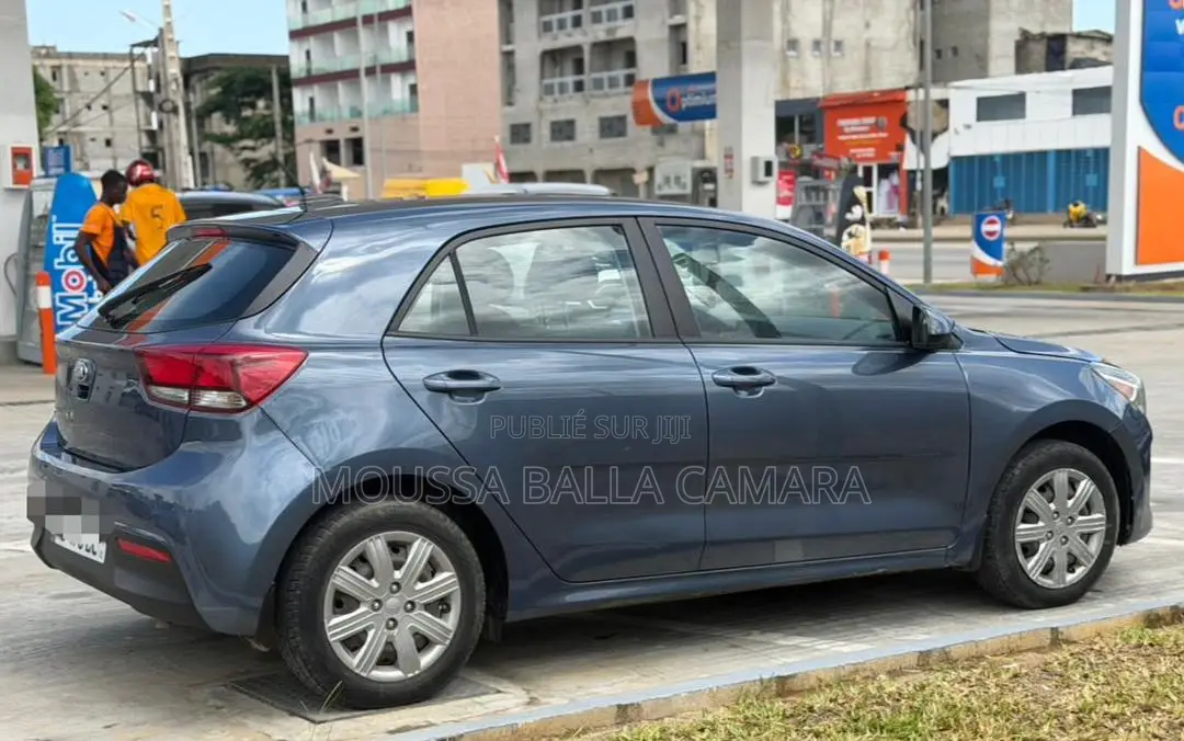 Kia Rio LX 2020 Gris