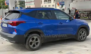 Kia Seltos EX 2023 Bleu