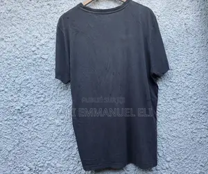 T-Shirt Noir Star Wars Dark Vador