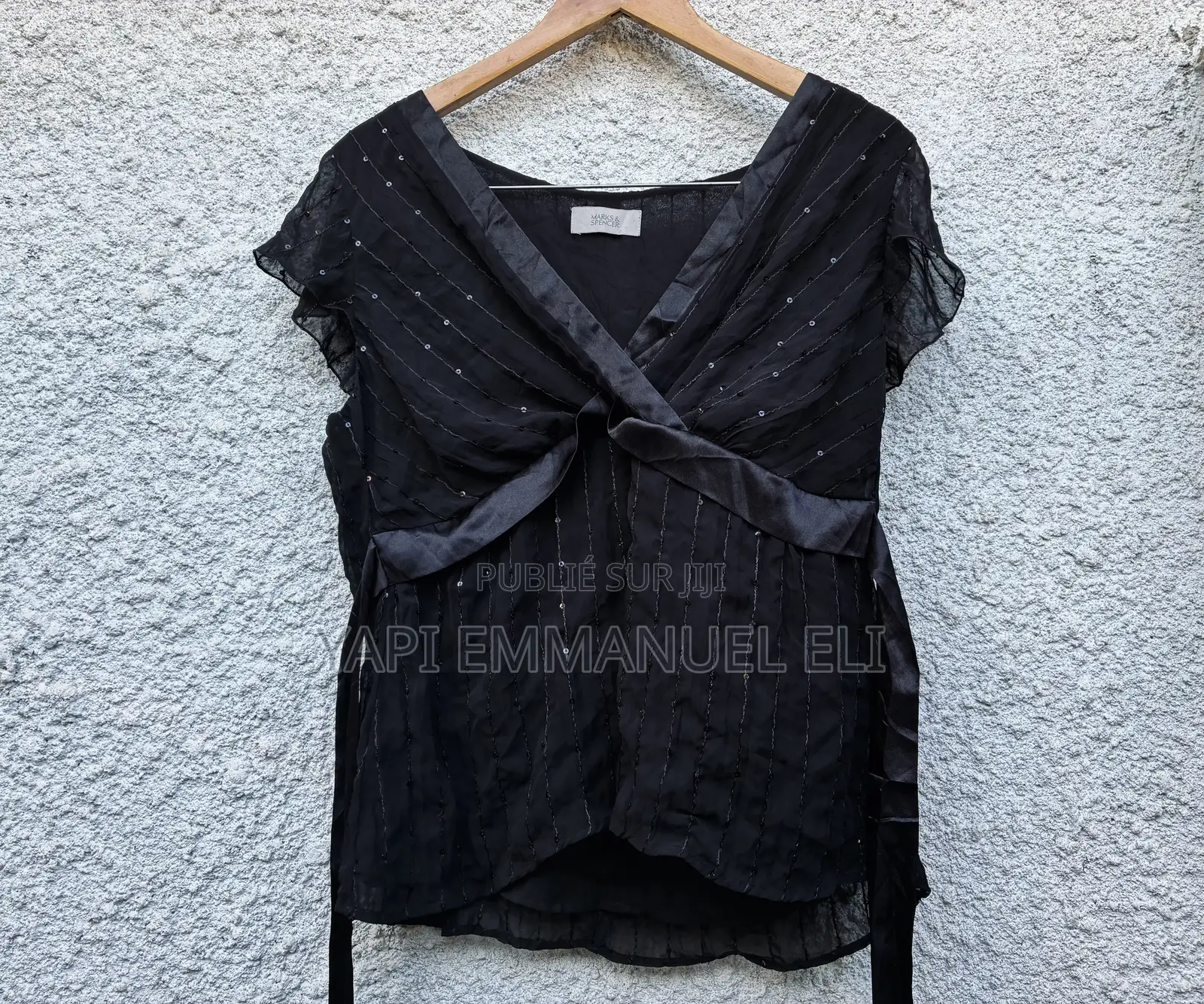 Blouse Chic De Soirée Marks Spencer Noire À Sequins
