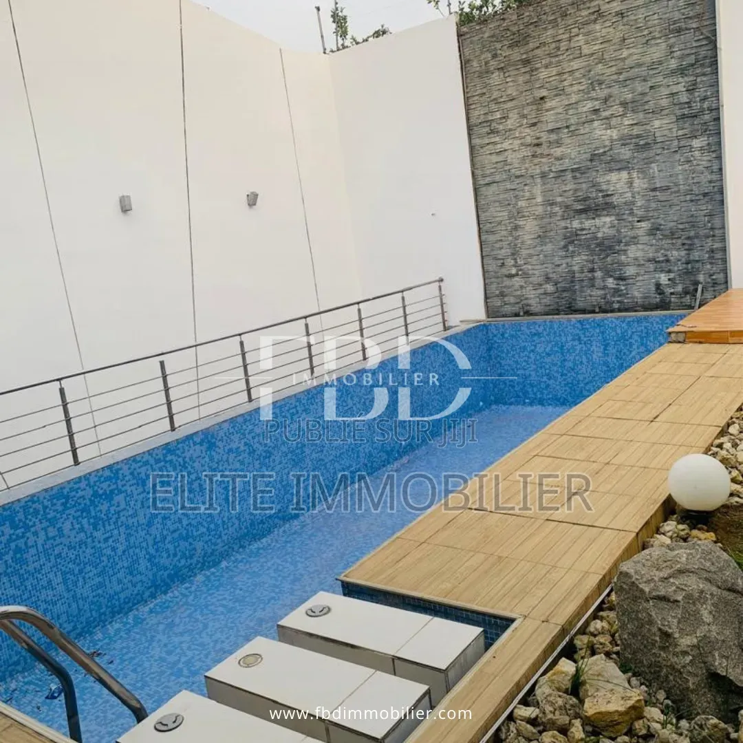 12chbre Appartement dans Cocody Faya à Vendre