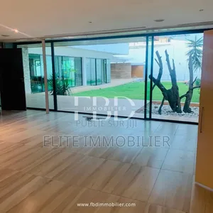 12chbre Appartement dans Cocody Faya à Vendre