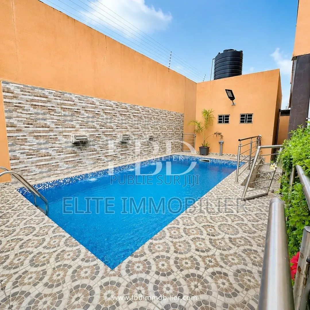 12chbre Appartement dans Cocody Faya à Vendre