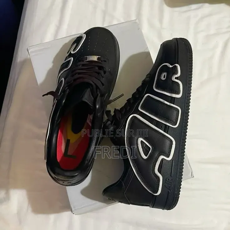Nike X Cactus Plant Flea Market Air Force 1 Low en Cuir
