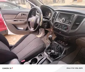 Mitsubishi L200 2019 Blanc