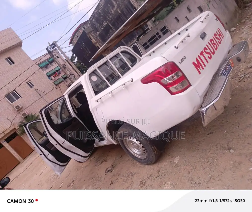 Mitsubishi L200 2019 Blanc