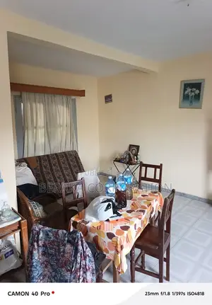 6chbre Maison dans Beraka Corporation, Cocody à Vendre