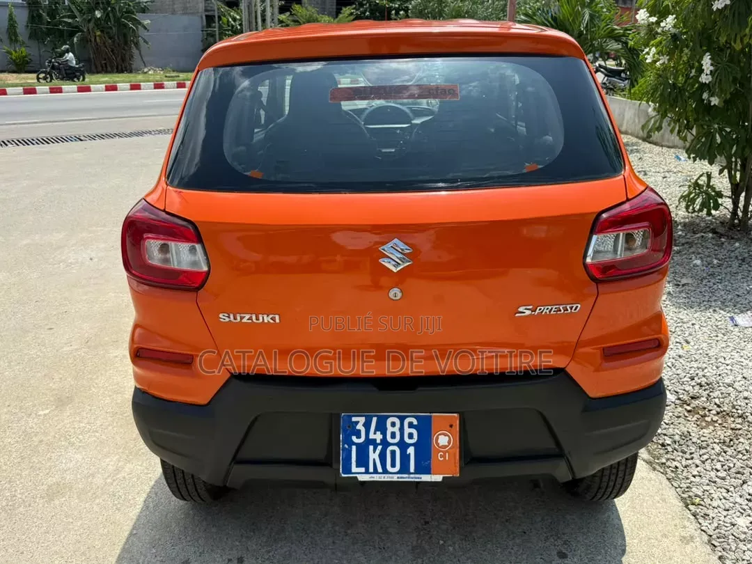 Suzuki S-Presso 2022 Orange