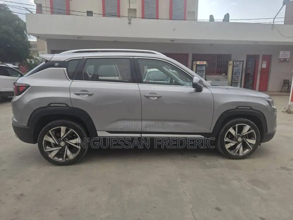Changan CS35 2022 Gris