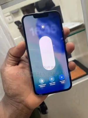 Nouveau Apple iPhone 13 256 GB Bleu