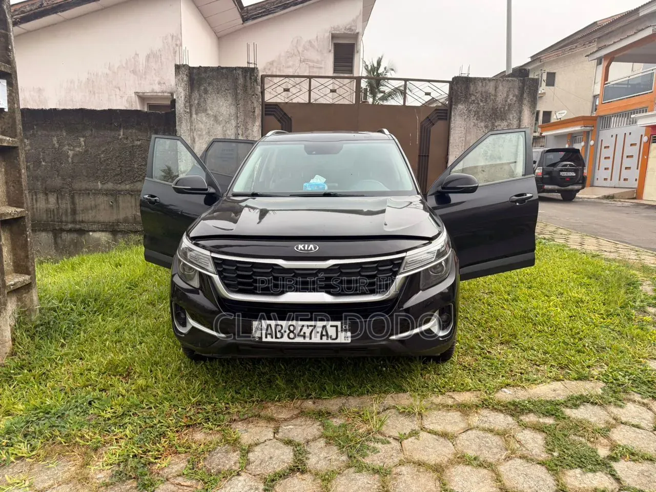 Kia Seltos 2021 Noir