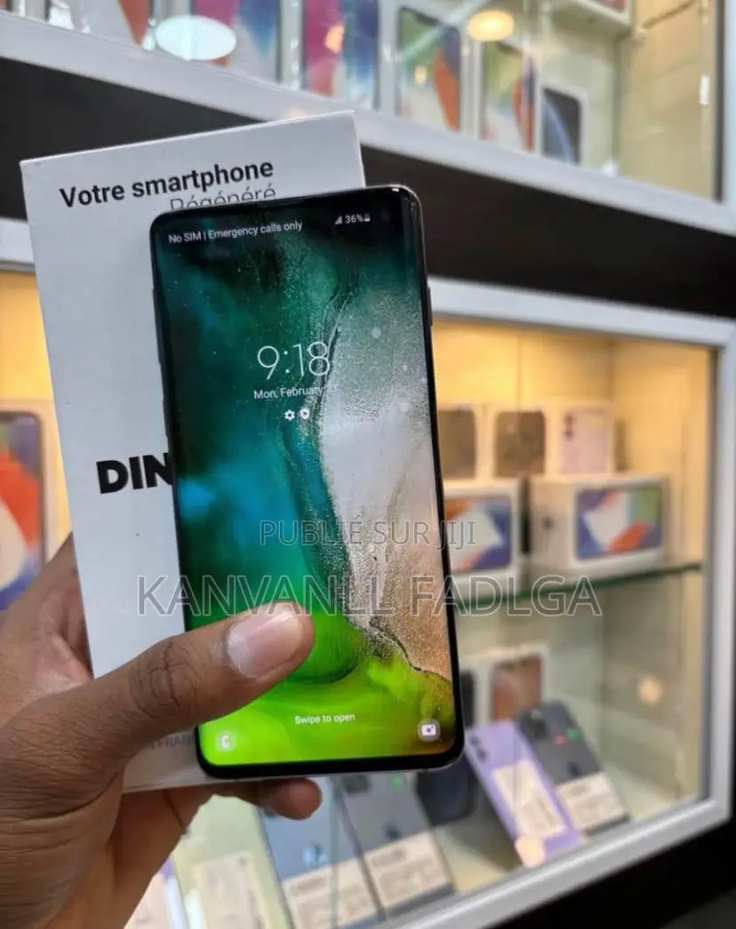 Nouveau Samsung Galaxy S10 128 GB Noir