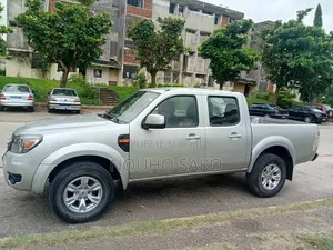 Ford Ranger 2010 Gris