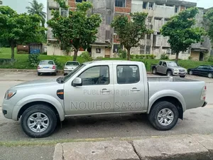 Ford Ranger 2010 Gris
